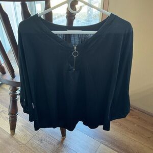 Above and beyond XL ladies top
